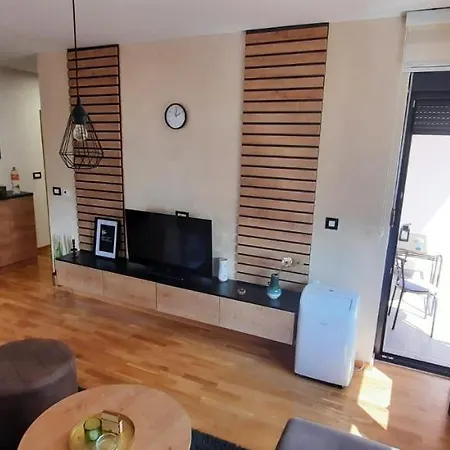 Beli Bor Deluxe Apartment *